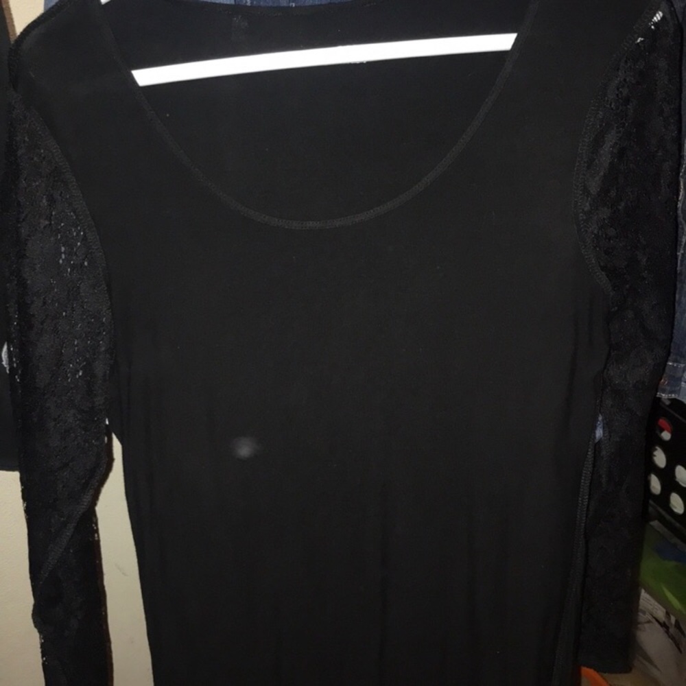 Lace sleeve black blouse